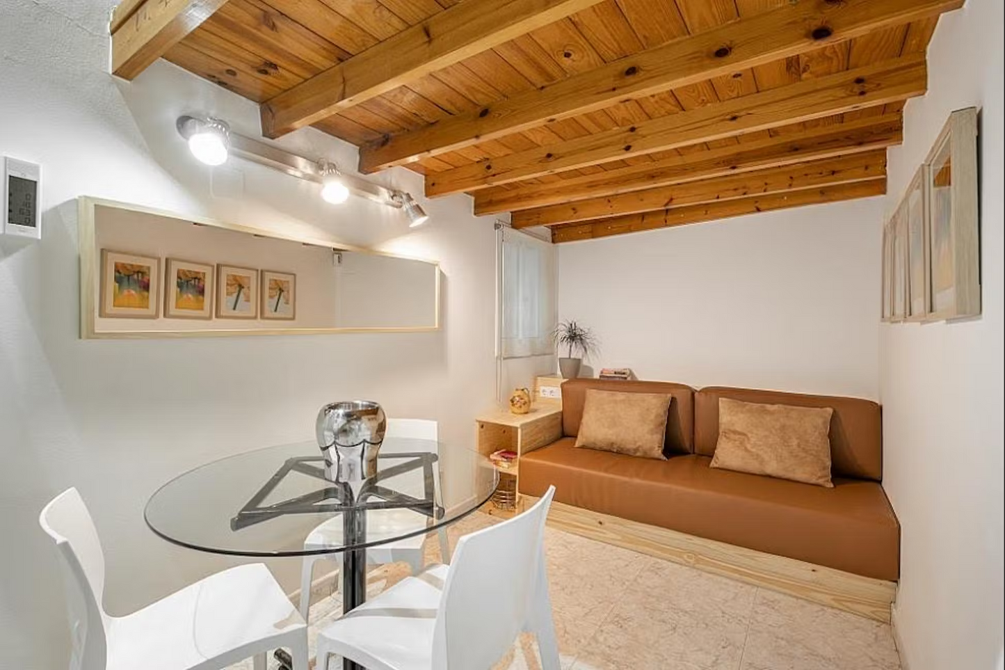 Studio for rent in Barcelona